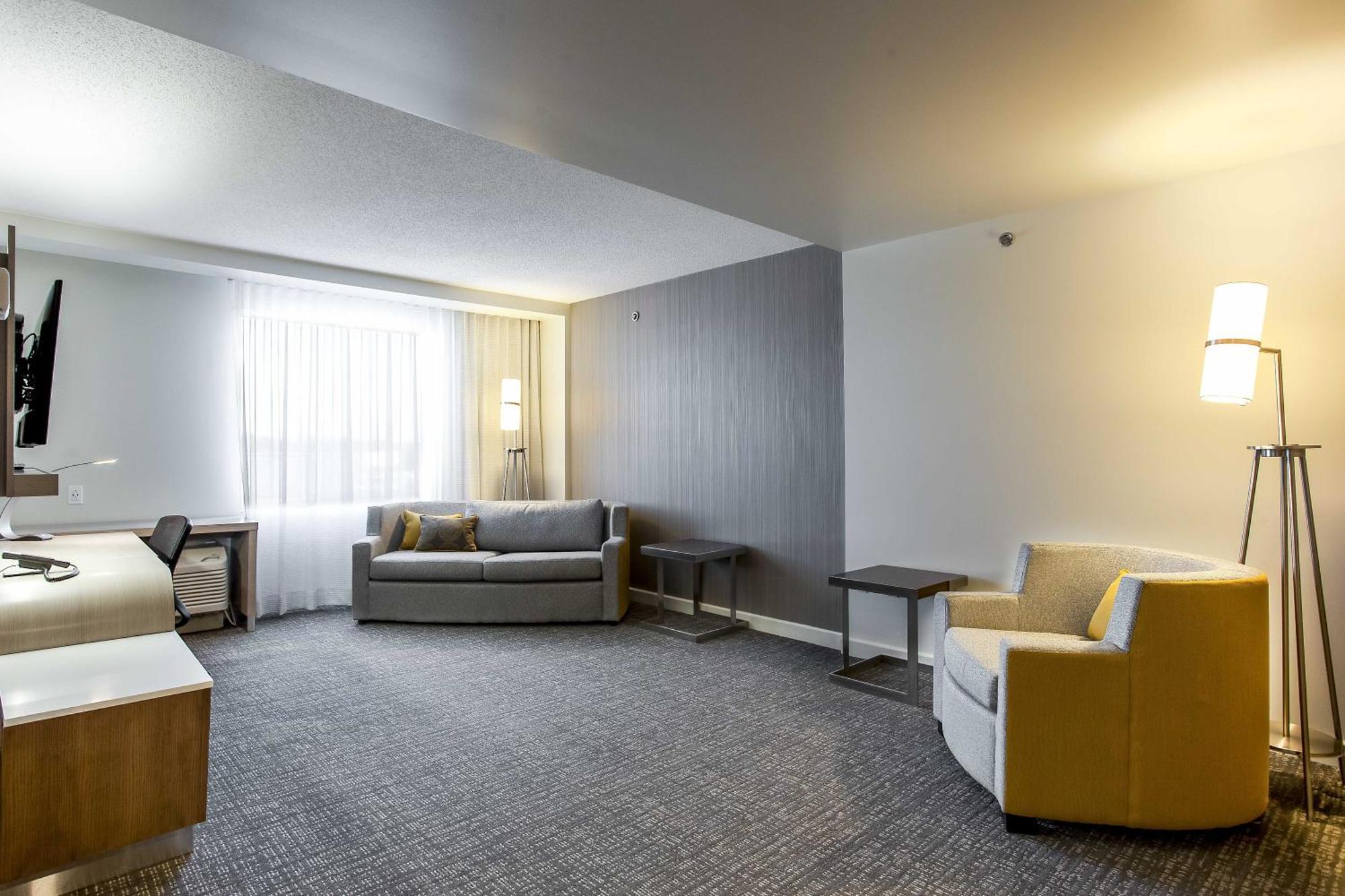 Hotel Courtyard By Marriott Montreal West Island/Baie D'Urfe Exteriér fotografie